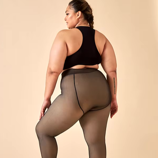 Den gennemsigtige fleece strømpebukser