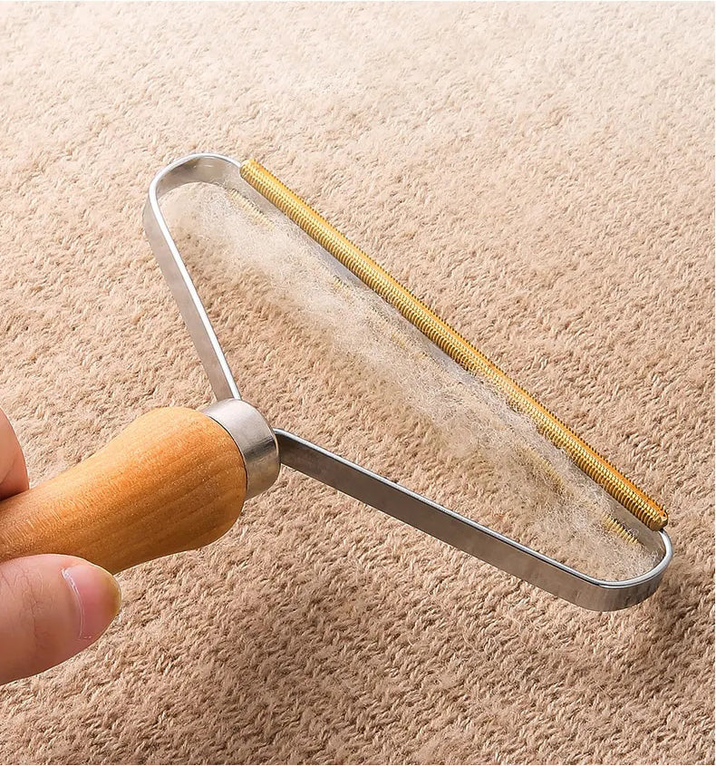 Eliminate pet hair in one pass